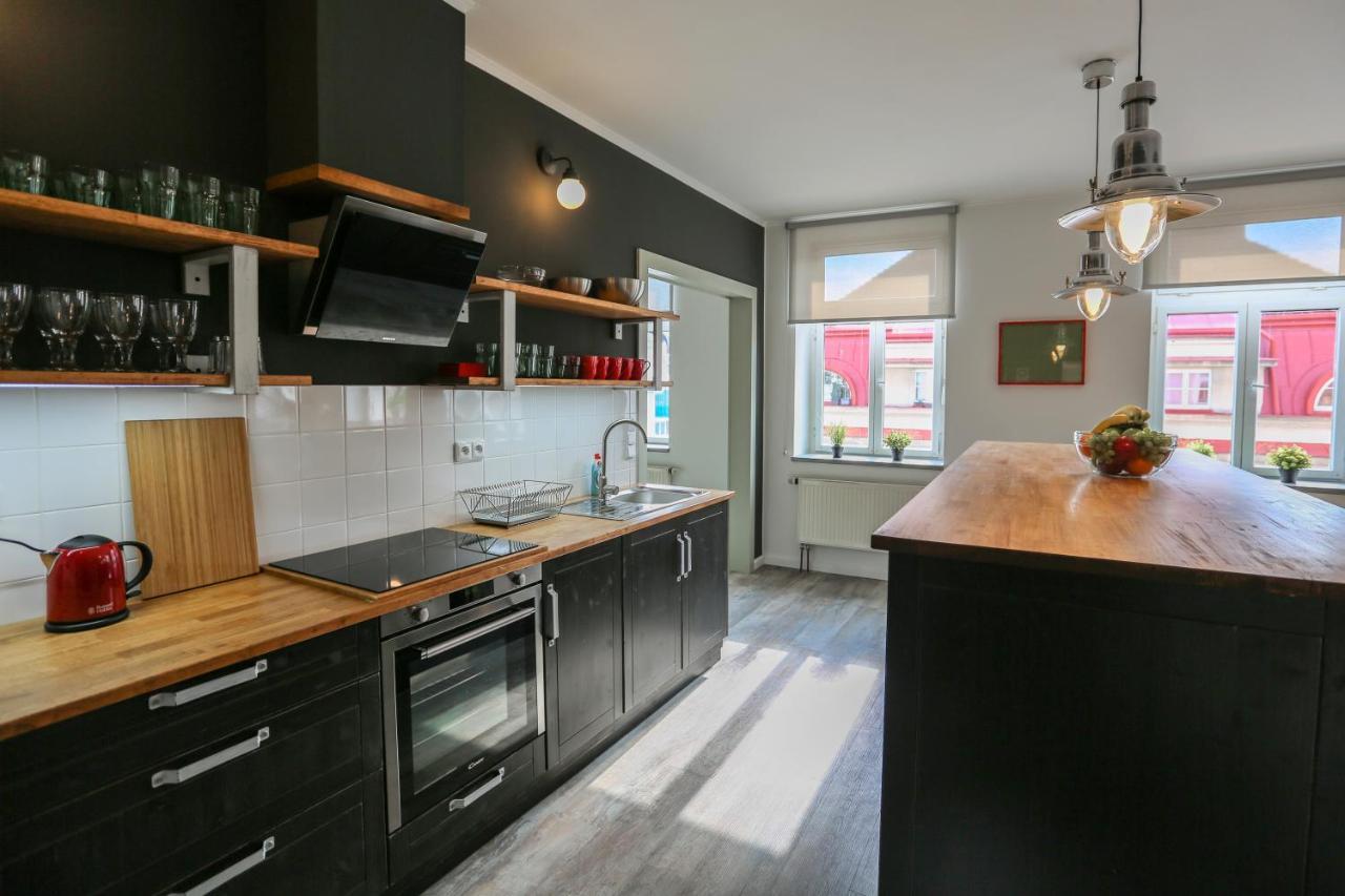 Royal Loft Jeseniova For Families And Groups Apartment *